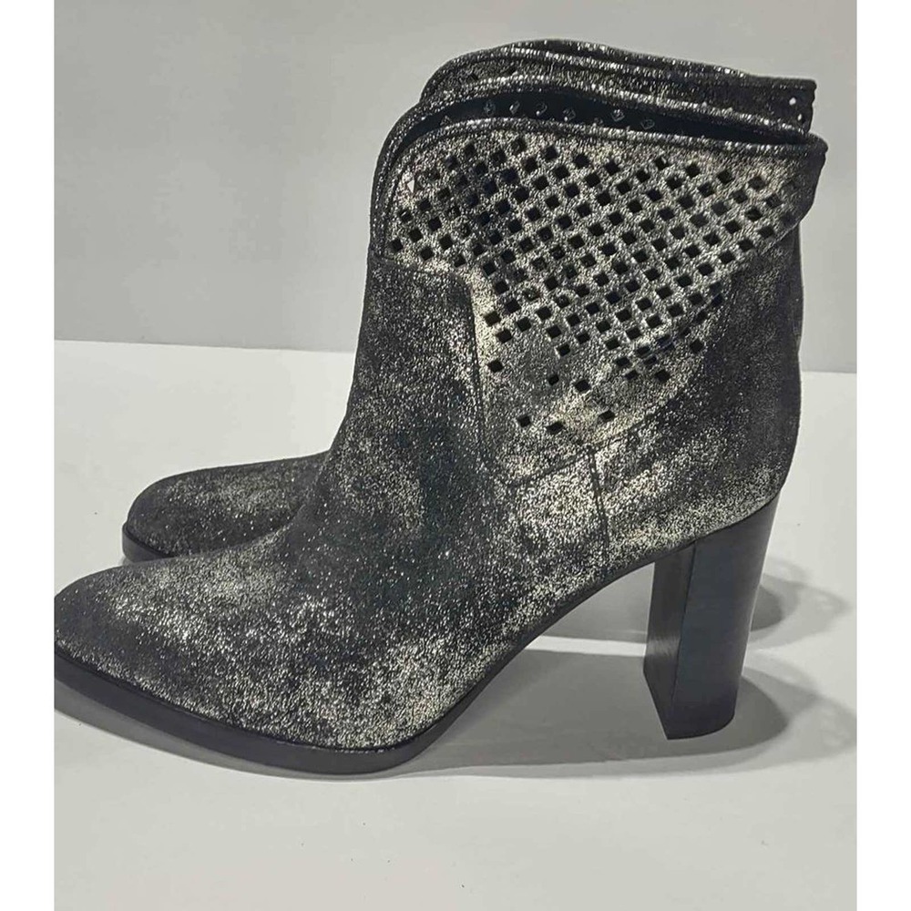 Diane von Furstenberg Booties Size 6